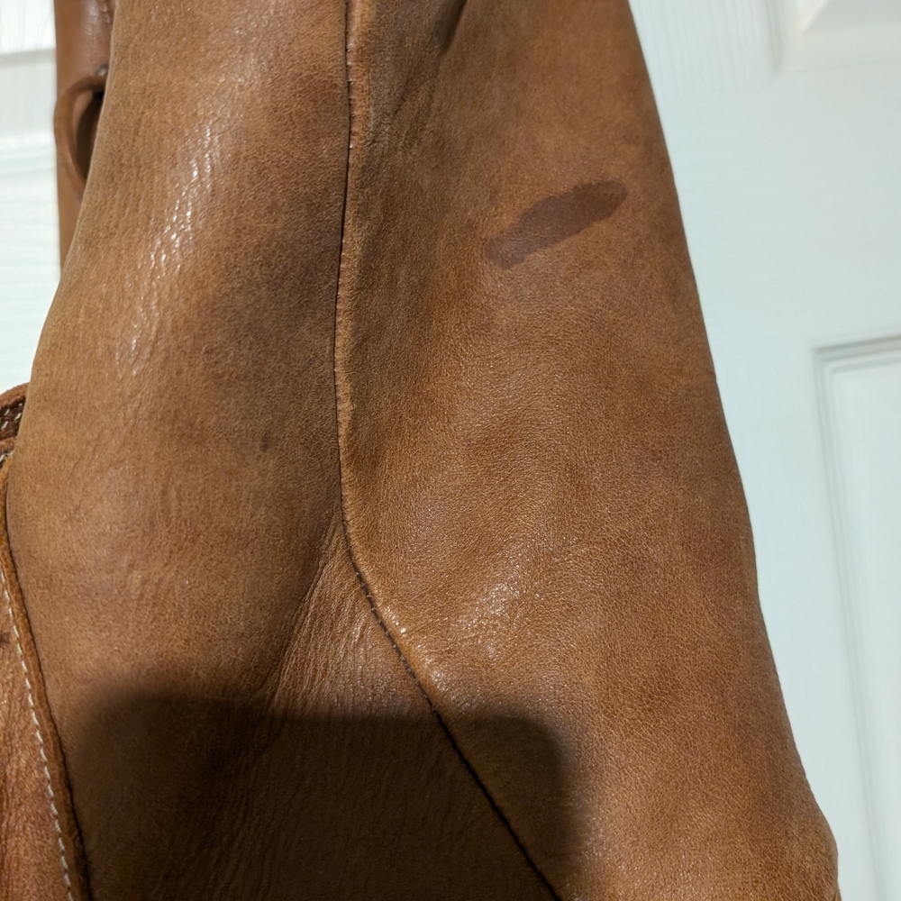 Brown Roots Leather Backpack - Picture 3 of 4